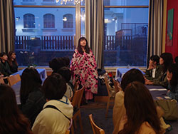 マリメッコ日本人デザイナーによる講義